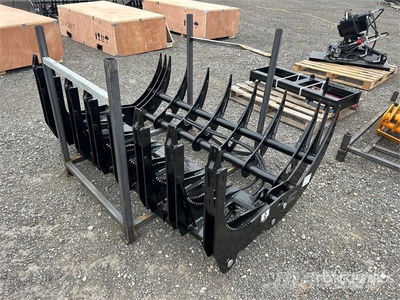  GIYI GY-CLG72 70 in Skid Steer Grapple (Unused) Pinze
