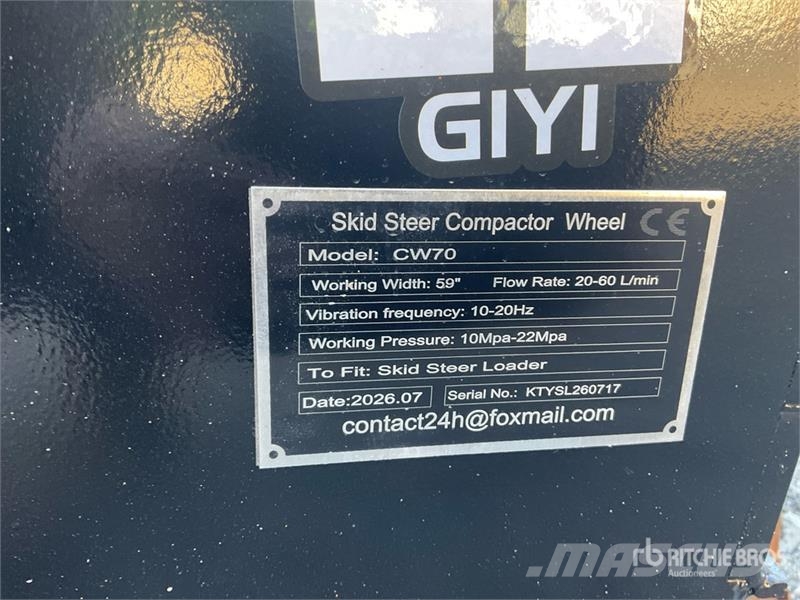  GIYI GY-CW70 59 in Padfoot Skid Steer Vibratory Ro Οδοστρωτήρες