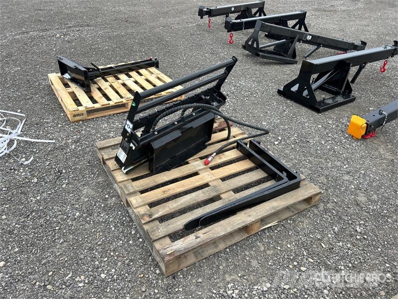 GIYI GY-CYHC 28 in Skid Steer Forks (Unused) Fourche