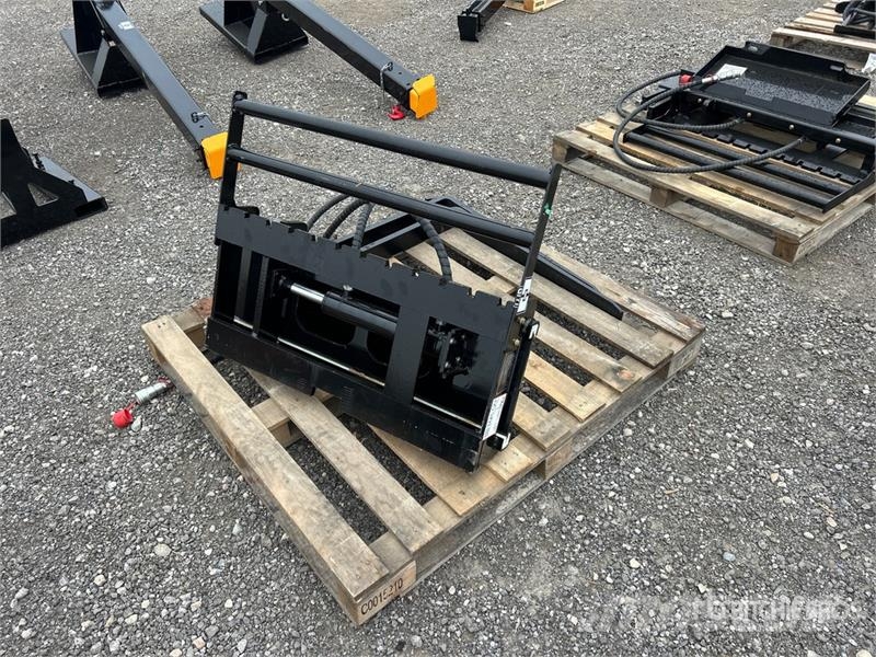 GIYI GY-CYHC 28 in Skid Steer Forks (Unused) Fourche