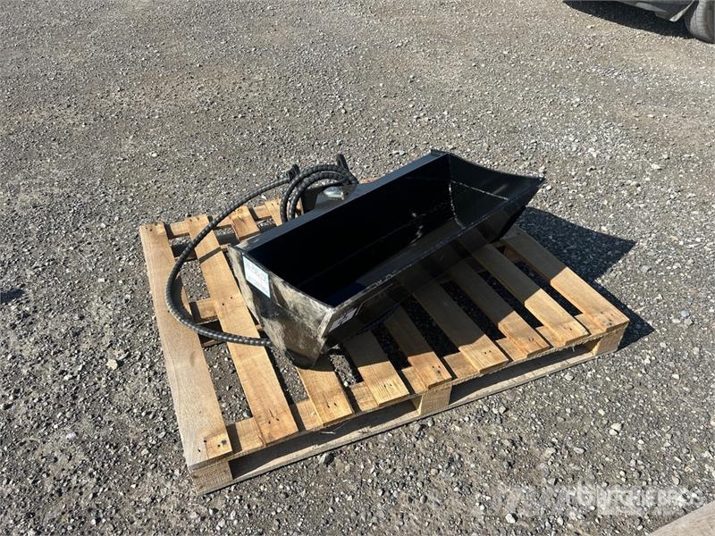 GIYI GY-D3T 32 in Hydraulic Tilting Excavator Buck Godet