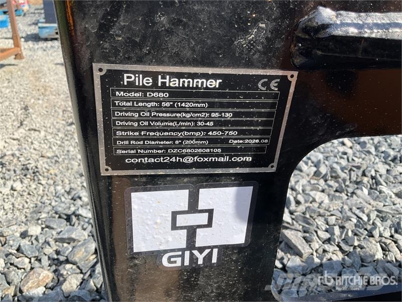 GIYI GY-D680 8 in Skid Steer Post Driver (Unused) フェンス機材