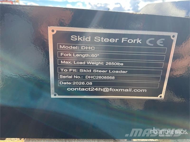 GIYI GY-DHC 59 in Skid Steer Forks (Unused) Forquilhas