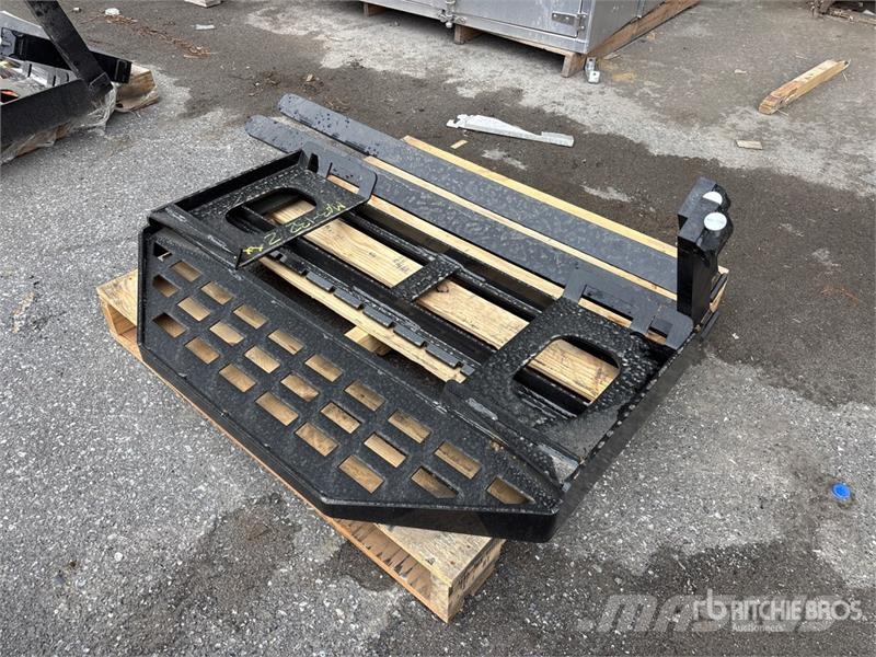  GIYI GY-DHC 59 in Skid Steer Forks (Unused) Pallgafflar