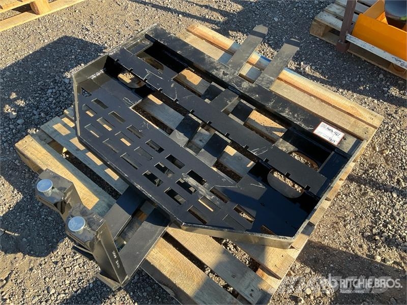 GIYI GY-DHC 59 in Skid Steer Forks (Unused) 叉