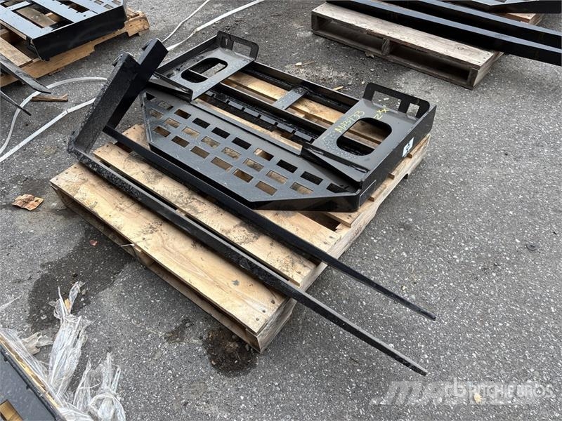  GIYI GY-DHC 59 in Skid Steer Forks (Unused) Pallgafflar