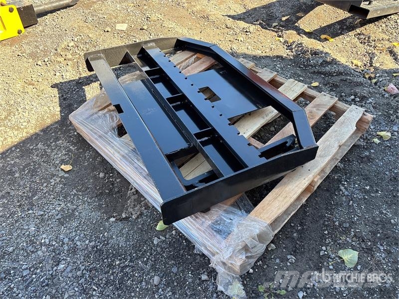  GIYI GY-FR47 29 in Mini Dingo Skid Steer Forks (Un Furci