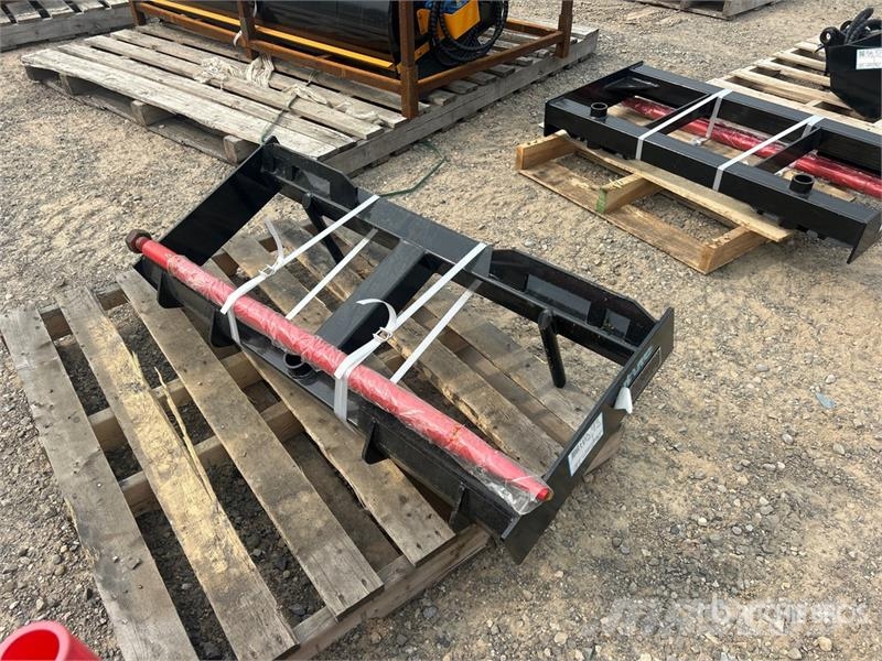  GIYI GY-HF47 47 in Skid Steer Bale Spear (Unused) Drugi deli