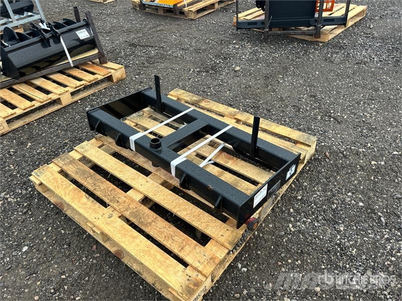 GIYI GY-HF47 47 in Skid Steer Bale Spear (Unused) Andere Zubehörteile