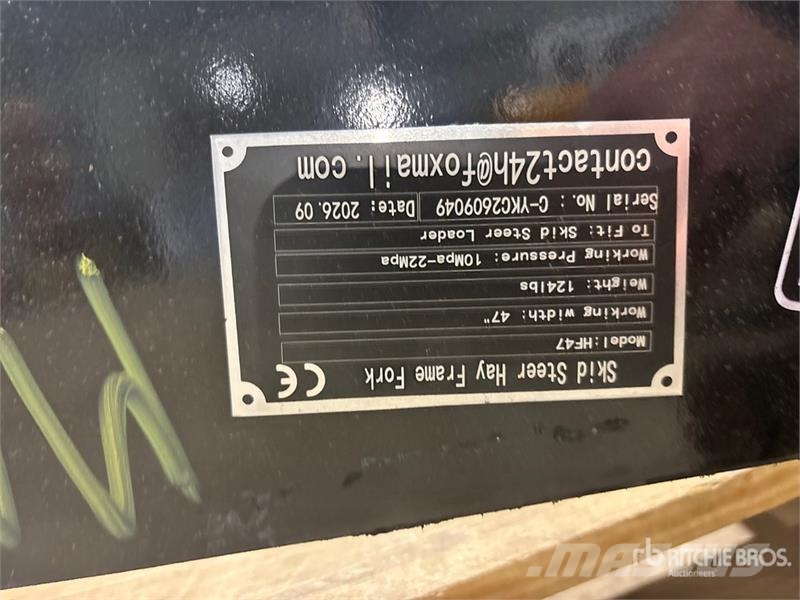  GIYI GY-HF47 47 in Skid Steer Bale Spear (Unused) مكونات أخرى