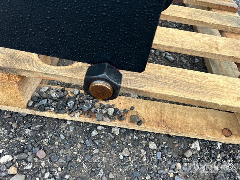  GIYI GY-HF47 47 in Skid Steer Hay Frame (Unused) Andere Zubehörteile