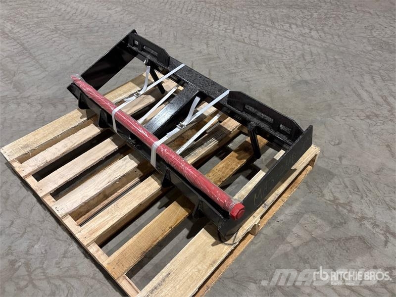  GIYI GY-HF47 Skid Steer Bale Spear (Unused) مكونات أخرى