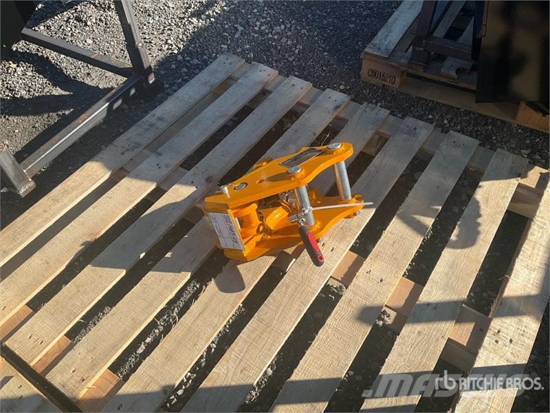 GIYI GY-K302 Excavator Coupler (Unused) Quick connectors