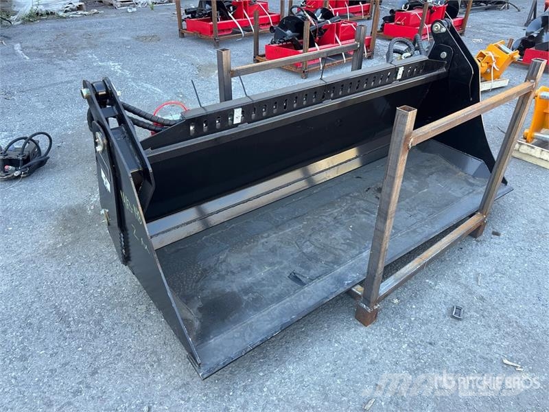  GIYI GY-KH72 72 in Multi-Purpose Skid Steer Bucket Kausi