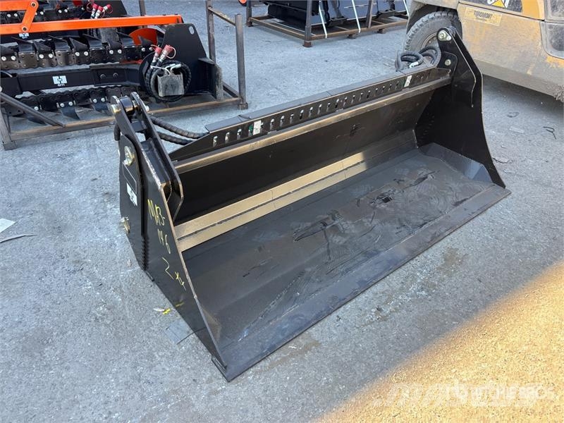 GIYI GY-KH72 72 in Multi-Purpose Skid Steer Bucket Kausi