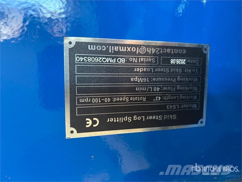  GIYI GY-LS43 43 in Skid Steer Log Splitter (Unused قطاعات وقسامات خشب