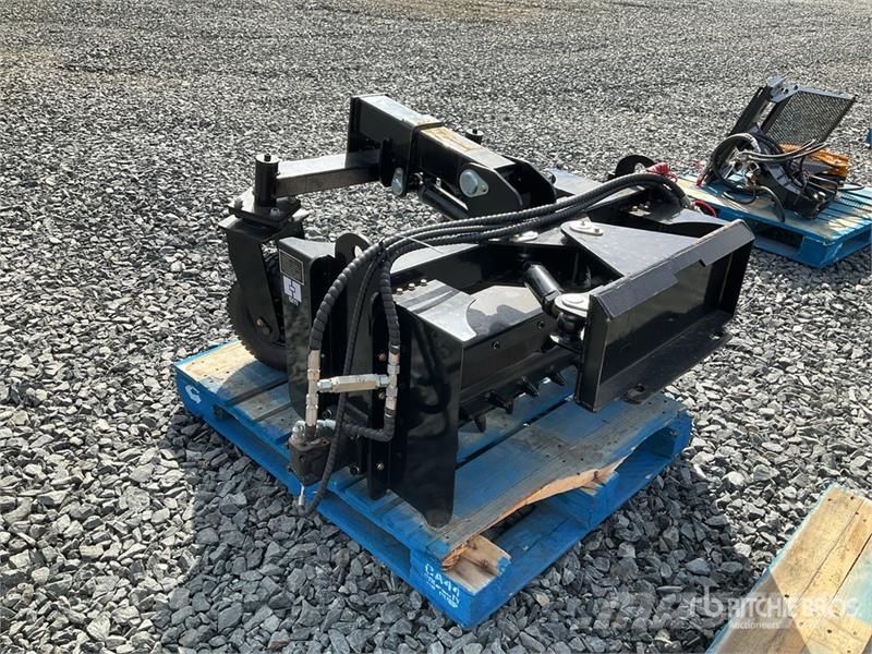 GIYI GY-MPR42 42 in Mini Skid Steer Power Rake (Un Ancinho virador