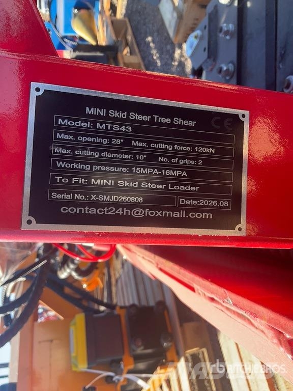  GIYI GY-MTS43 Mini Skid Steer Tree Shear (Unused) مقصات هيدروليكية