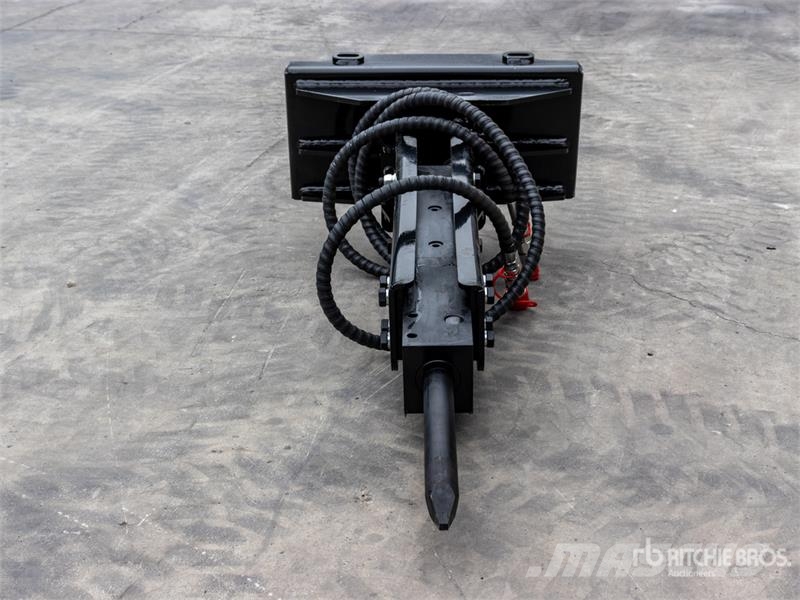 GIYI GY-P45 1.8 in Mini Skid Steer Breaker (Unused Čekići