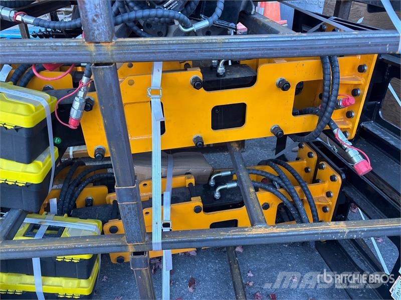  GIYI GY-P680 Skid Steer Breaker (Unused) Bourací kladiva / Sbíječky