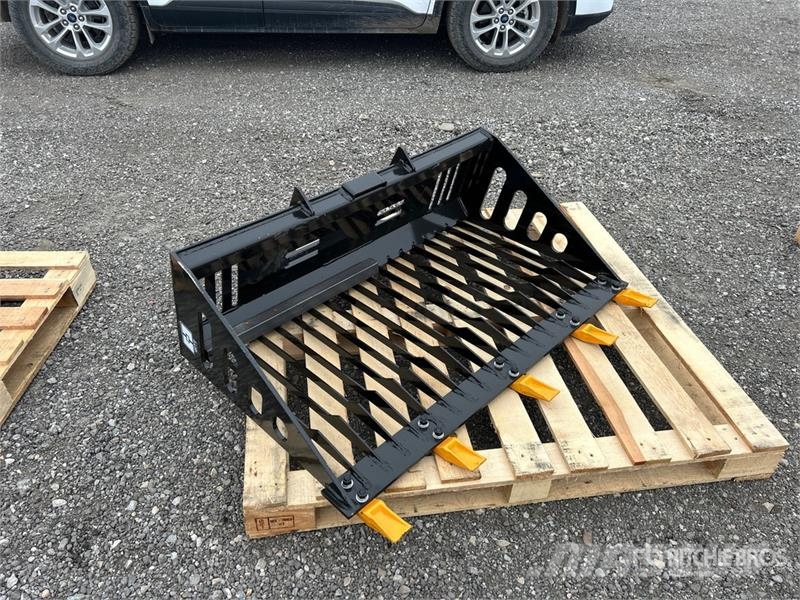  GIYI GY-RB44 44 in Rock Mini Skid Steer Bucket (Un Kašike / Korpe