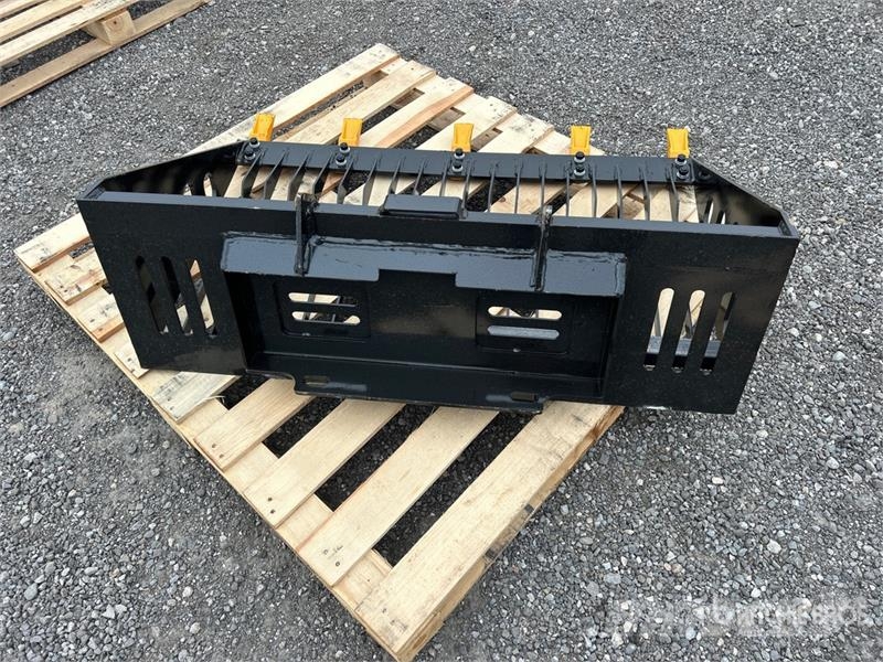  GIYI GY-RB44 44 in Rock Mini Skid Steer Bucket (Un Kašike / Korpe