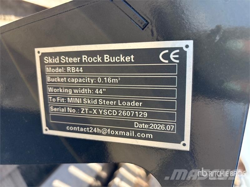GIYI GY-RB44 Rock Mini Skid Steer Bucket (Unused) Godet