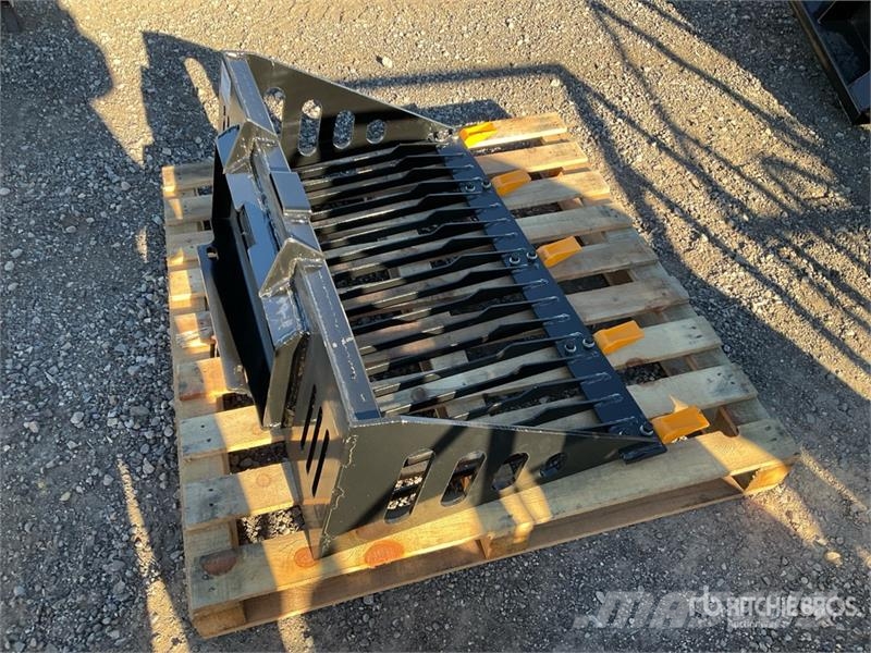 GIYI GY-RB44 Rock Mini Skid Steer Bucket (Unused) バケット