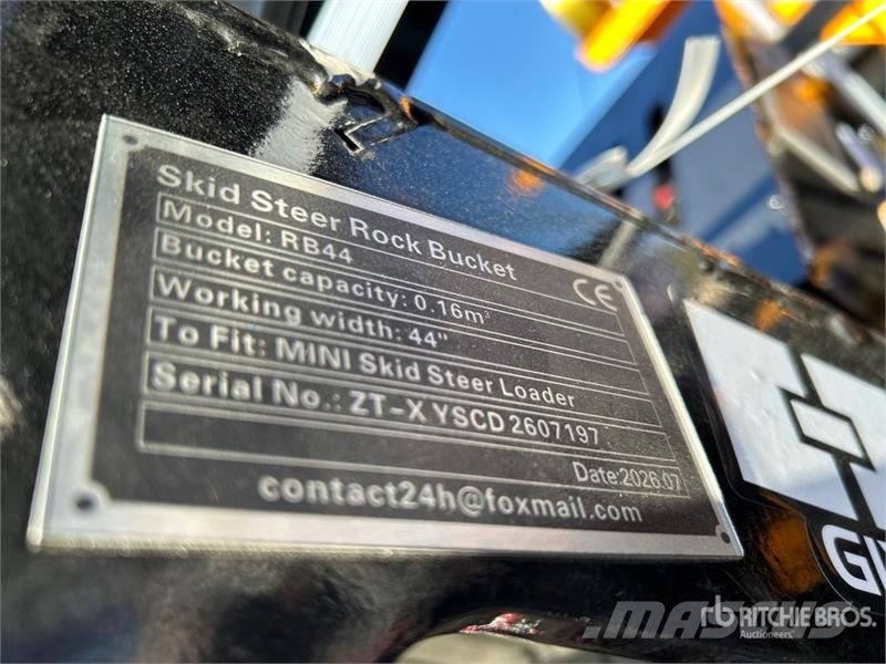 GIYI GY-RB44 Rock Mini Skid Steer Bucket (Unused) Ковши