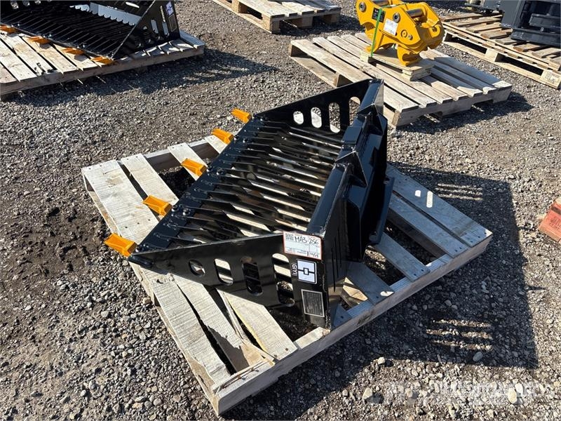  GIYI GY-RB44 Rock Mini Skid Steer Bucket (Unused) バケット