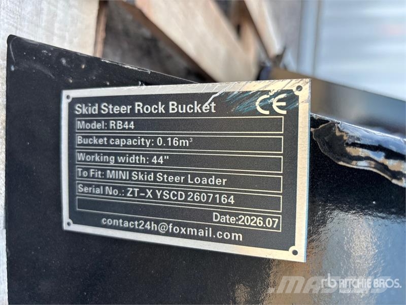 GIYI GY-RB44 Rock Mini Skid Steer Bucket (Unused) Godet