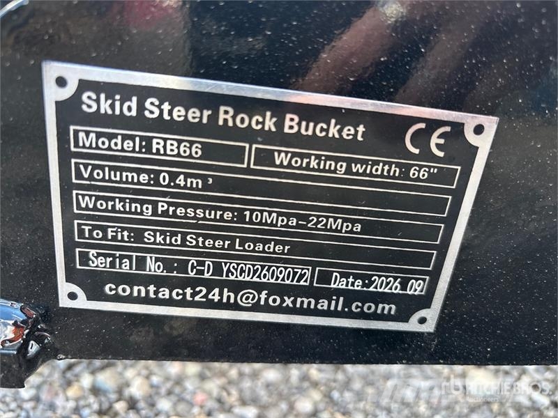 GIYI GY-RB66N 66 in Rock Skid Steer Bucket (Unused دلاء