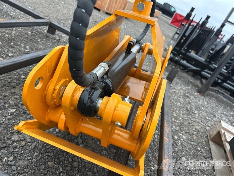  GIYI GY-RG63 47 in Rotating Skid Steer Grapple Pinze