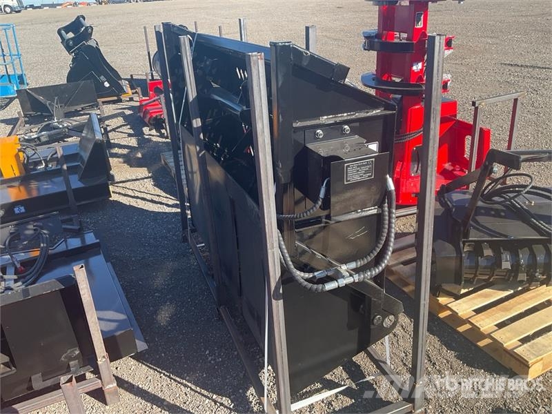  GIYI GY-RR78 78 in Skid Steer Rock Rake (Unused) Otros componentes
