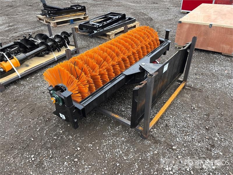  GIYI GY-SE61 61 in Skid Steer Broom (Unused) Süpürgeler