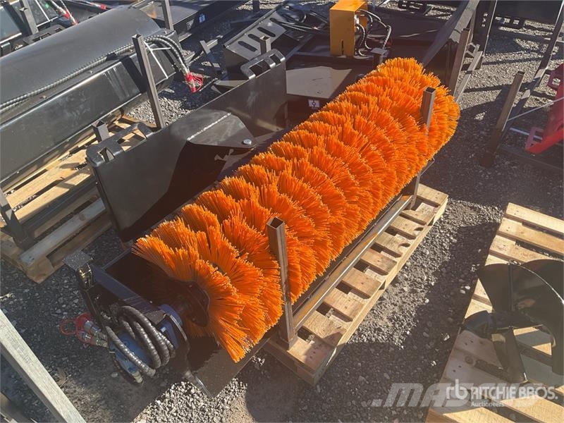 GIYI GY-SE61 61 in Skid Steer Broom (Unused) Ψήκτρες