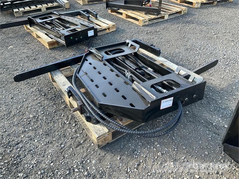  GIYI GY-SF60 60 in Skid Steer Forks (Unused) شوكات