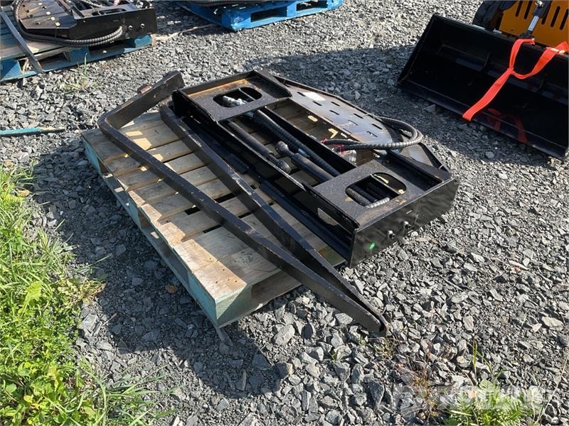  GIYI GY-SF60 60 in Skid Steer Forks (Unused) Građevinarske viljuške