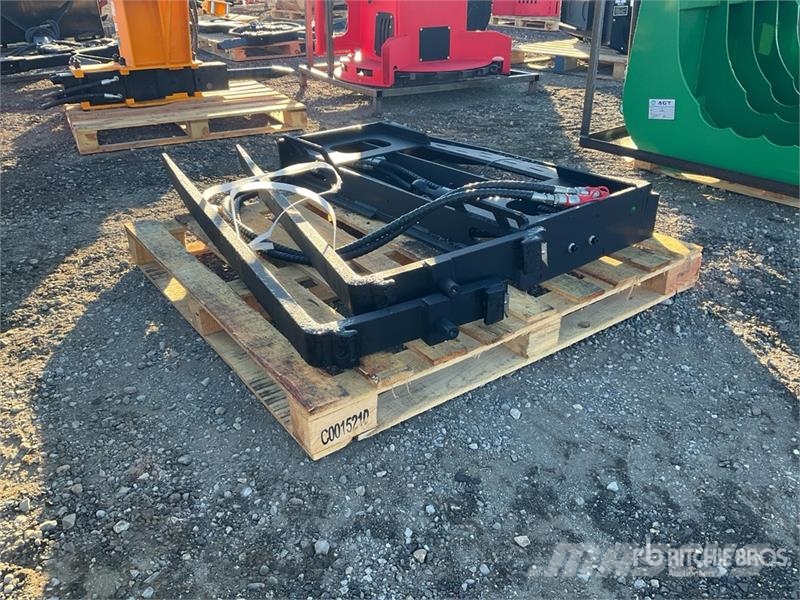  GIYI GY-SF60 60 in Skid Steer Forks (Unused) 叉