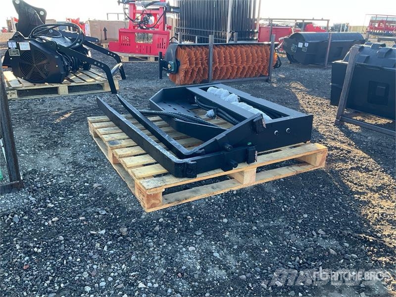  GIYI GY-SF60 60 in Skid Steer Forks (Unused) 叉