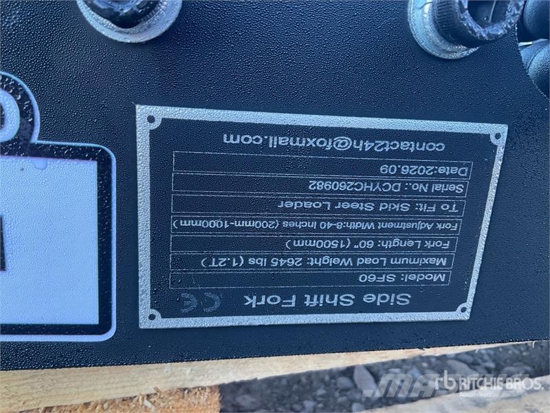  GIYI GY-SF60 60 in Skid Steer Forks (Unused) 叉