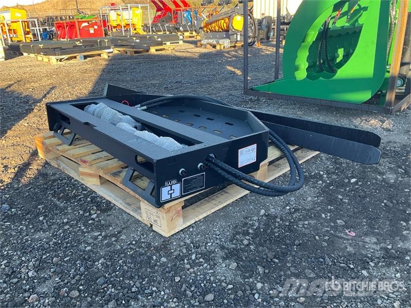  GIYI GY-SF60 60 in Skid Steer Forks (Unused) 叉