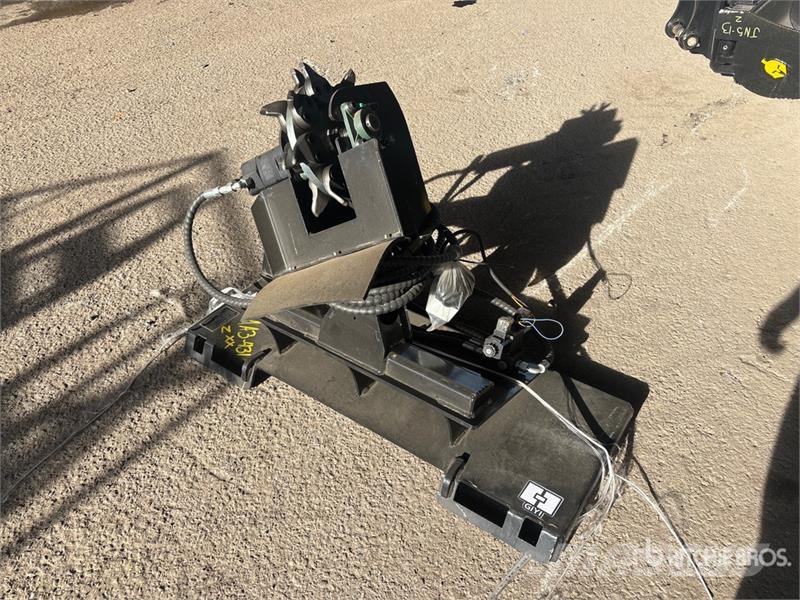  GIYI GY-SG45 Skid Steer Stump Grinder (Unused) الكاسحات وقلابات التربة ذات المحركات