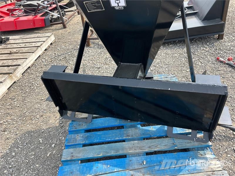  GIYI GY-SS52 7 in Skid Steer Salt Spreader (Unused Drugi deli