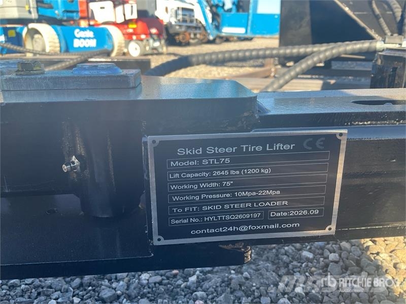  GIYI GY-STL75 75 in Skid Steer Tire Lifter (Unused Otros componentes