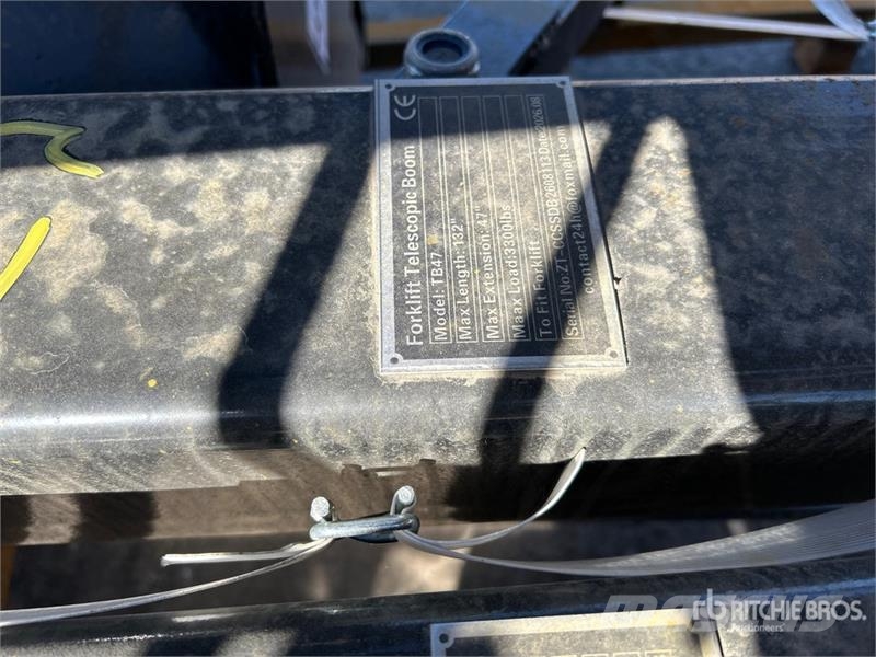  GIYI GY-TB47 132 in 3300 lb Forklift Telescopic Bo ملحقات ومكونات أخرى