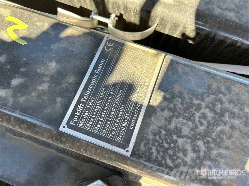  GIYI GY-TB47 132 in 3300 lb Forklift Telescopic Bo ملحقات ومكونات أخرى