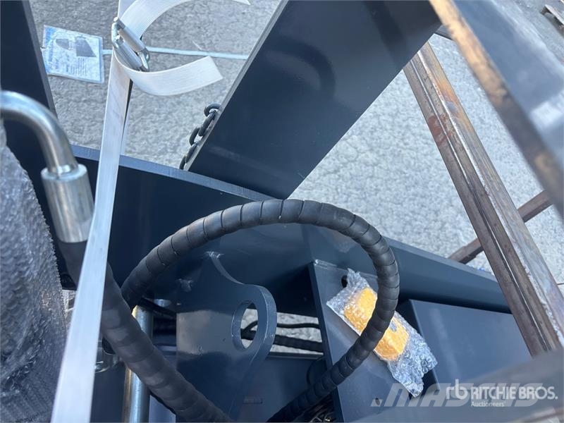 GIYI GY-TE780 Fifth Wheel Wrecker Attachment (Unus Ostale kargo komponente