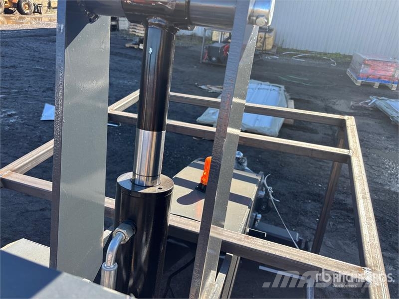  GIYI GY-TE780 Fifth Wheel Wrecker Attachment (Unus Otros componentes