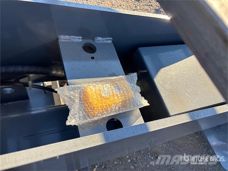 GIYI GY-TE780 Fifth Wheel Wrecker Attachment (Unus Ostale kargo komponente